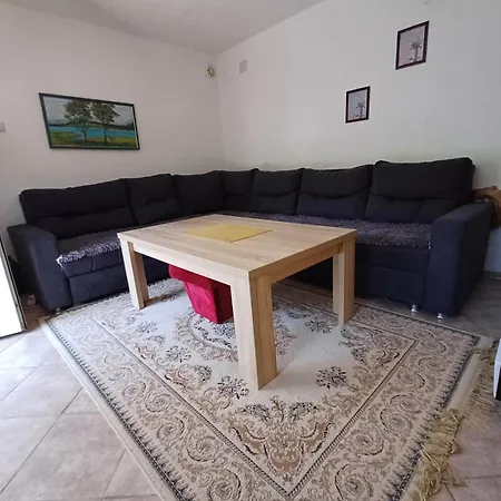 Vikendica Krivaja Ribnica-odmor Na Krivaji *